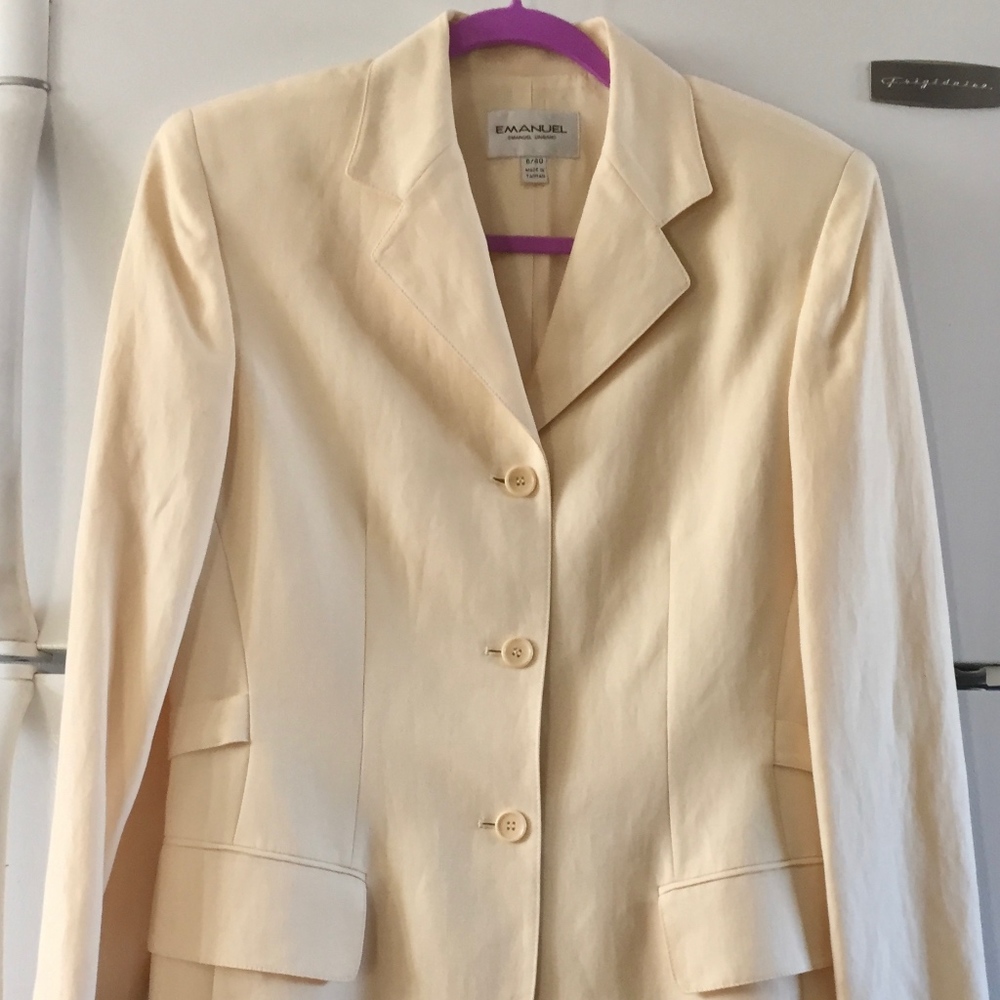 Emanuel Ungaro cream elegant blazer-Safari size 6
